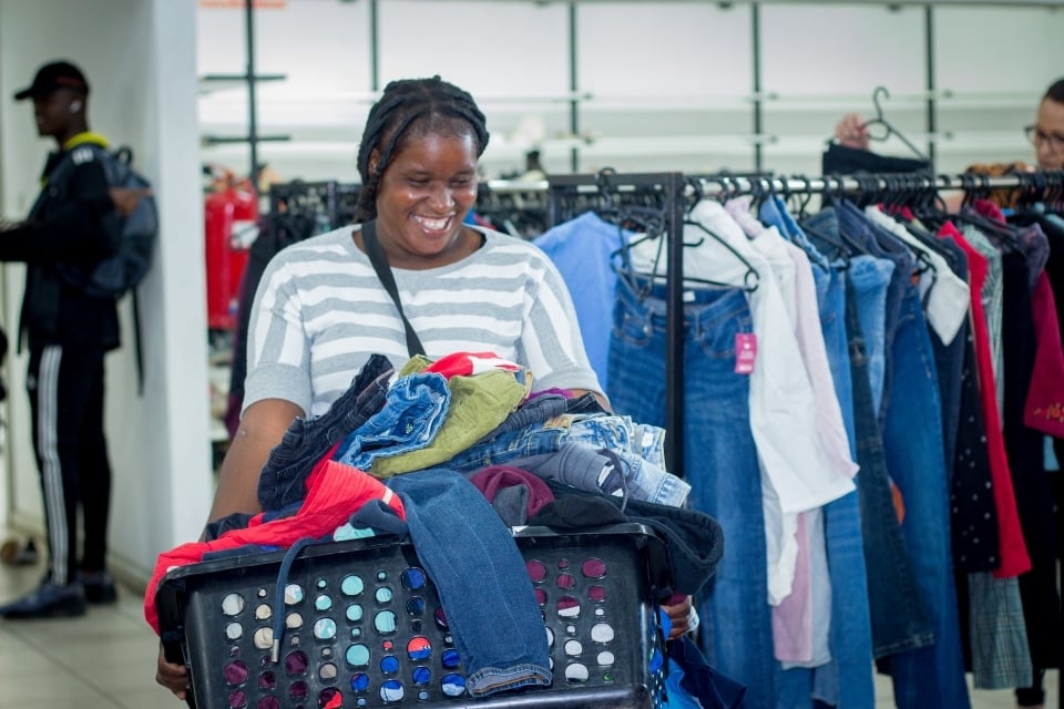 DAPP_Clothes_zambia